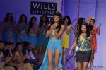 Sarah Jane Dias walk the ramp for Surily Goel Show at Wills Lifestyle India Fashion Week 2012 day 1 on 6th Oct 2012 (29).JPG